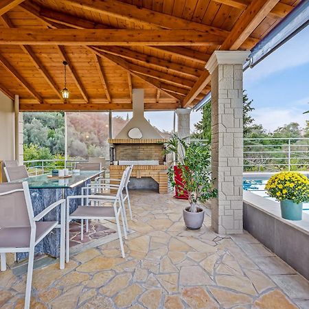 Villa Olivia Corfu - Amazing Sea-View 3 Bedroom Villa With A Pool Γαζάτικα Εξωτερικό φωτογραφία