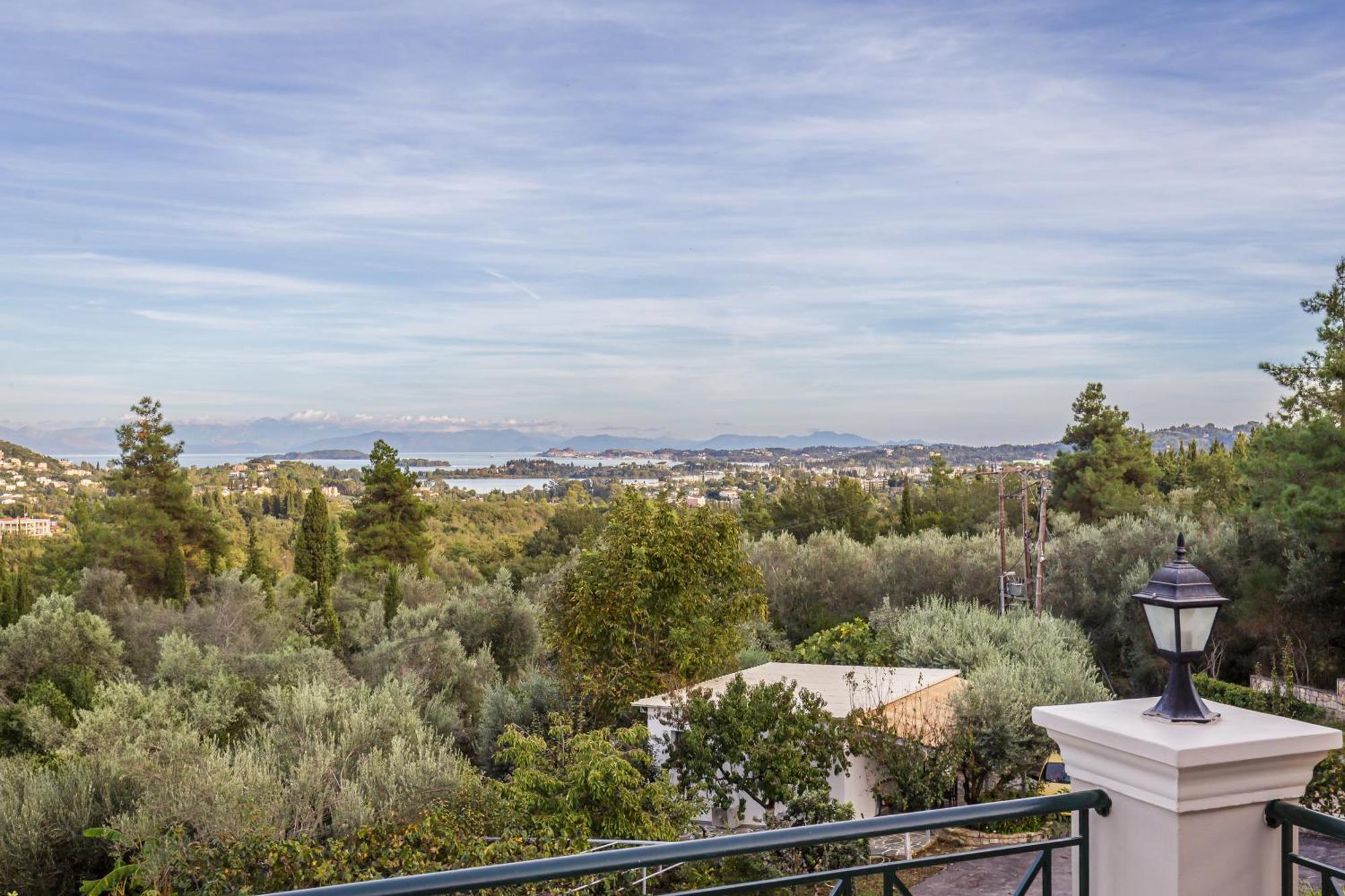 Villa Olivia Corfu - Amazing Sea-View 3 Bedroom Villa With A Pool Γαζάτικα Εξωτερικό φωτογραφία