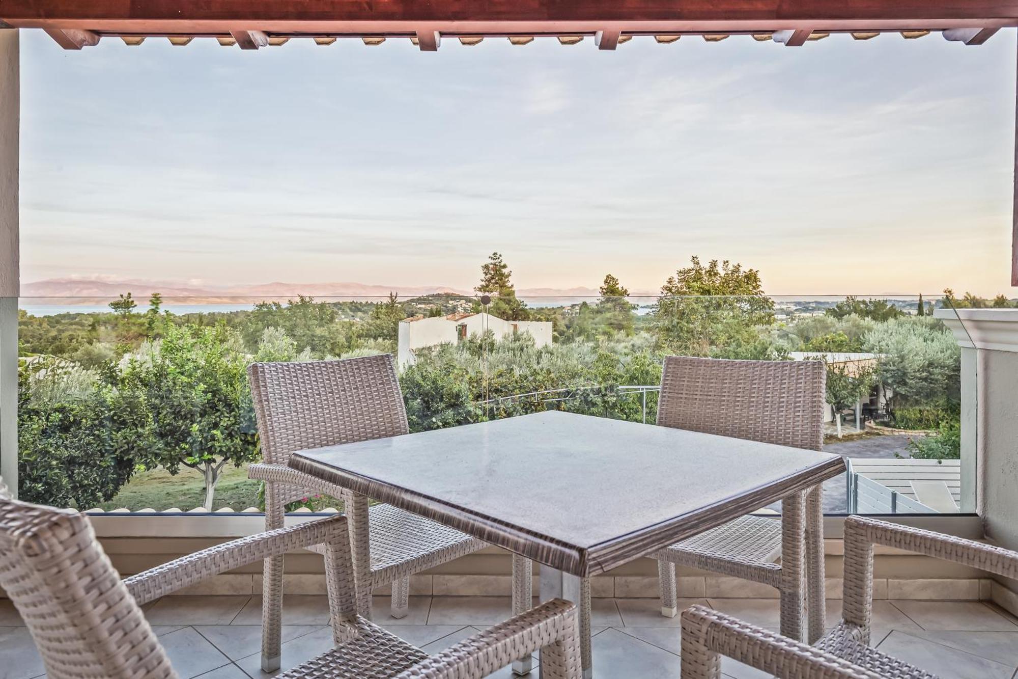 Villa Olivia Corfu - Amazing Sea-View 3 Bedroom Villa With A Pool Γαζάτικα Εξωτερικό φωτογραφία